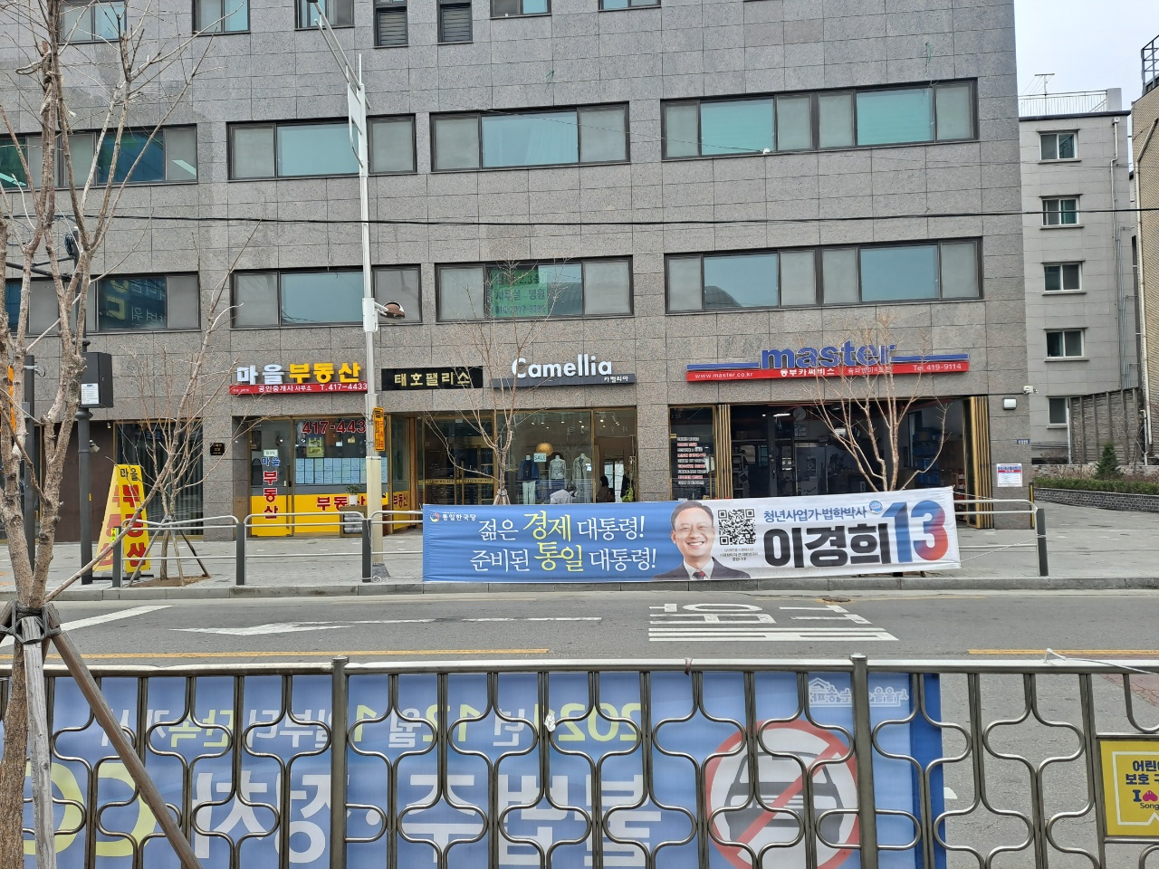 2049928719_XdGb1LQg_294b1c5379fd109875aec2cb004c087a78ed8c1a.jpg 이미지크게보기